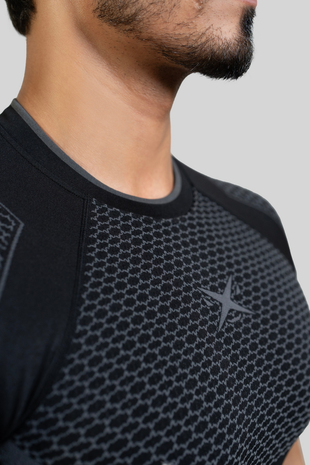 SHAARKX PHANTOM 2.0 SEAMLESS T-SHIRT - GREY